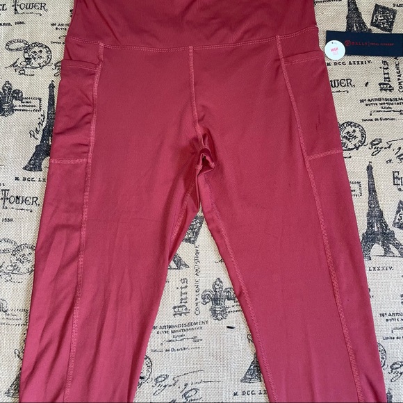 Bally Total Fitness NWT! Active Red High Rise Pocket Ankle Legging Size XL - Picture 4 of 14